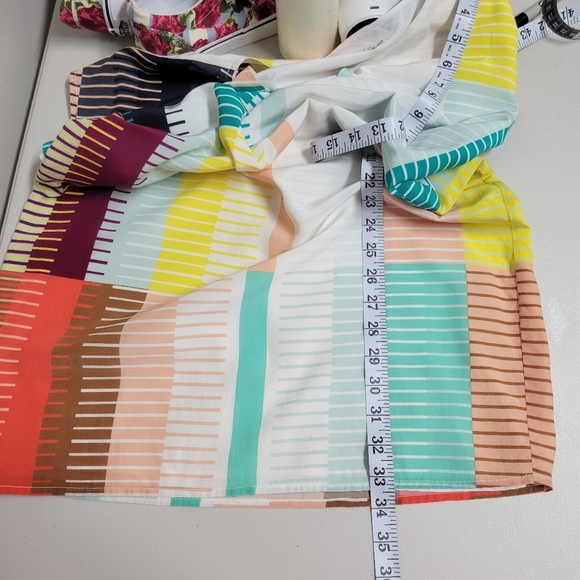 Marie Oliver Tunic Dress. - Picture 10 of 11